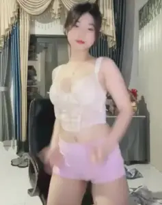 Hương Loli YYLive  06/02/2024